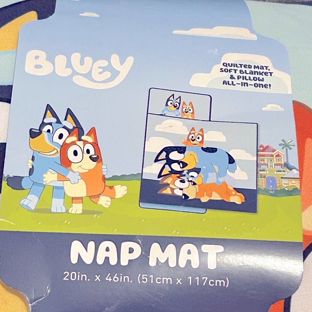 New Bluey Sleepy Time Washable Nap Mat figuring the whole family with Handle